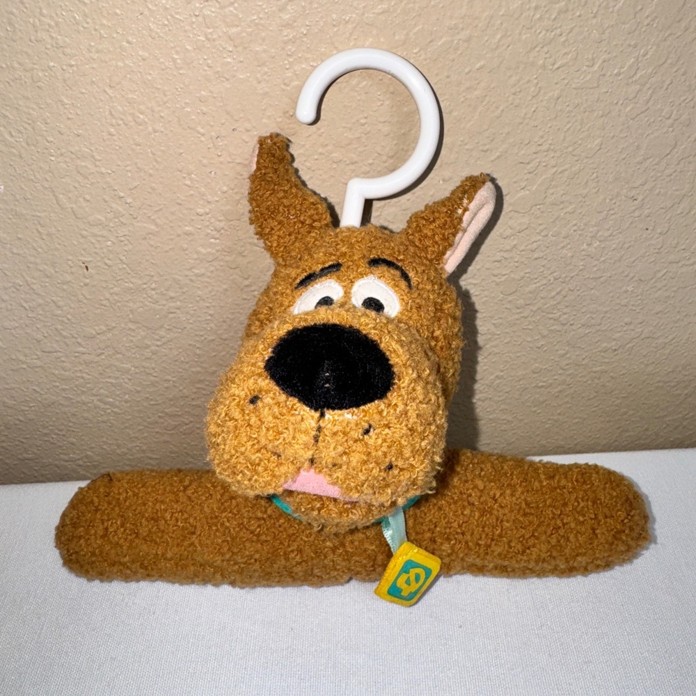 RARE Vintage 2000 Warner Bros Studio Store Scooby-Doo Plush Clothes Hanger